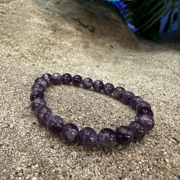 Amethyst 8mm Bead Bracelet – Natural Gemstone from Brazil - Picture 2 of 2
